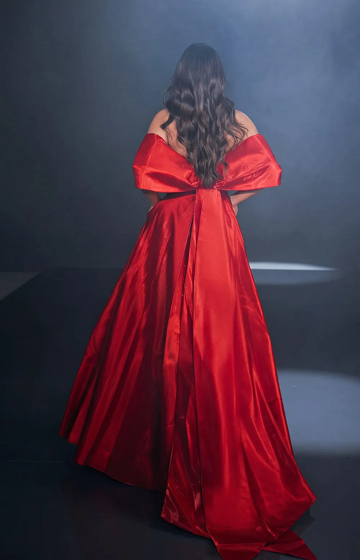 Nicoletta NC4070 Red back view