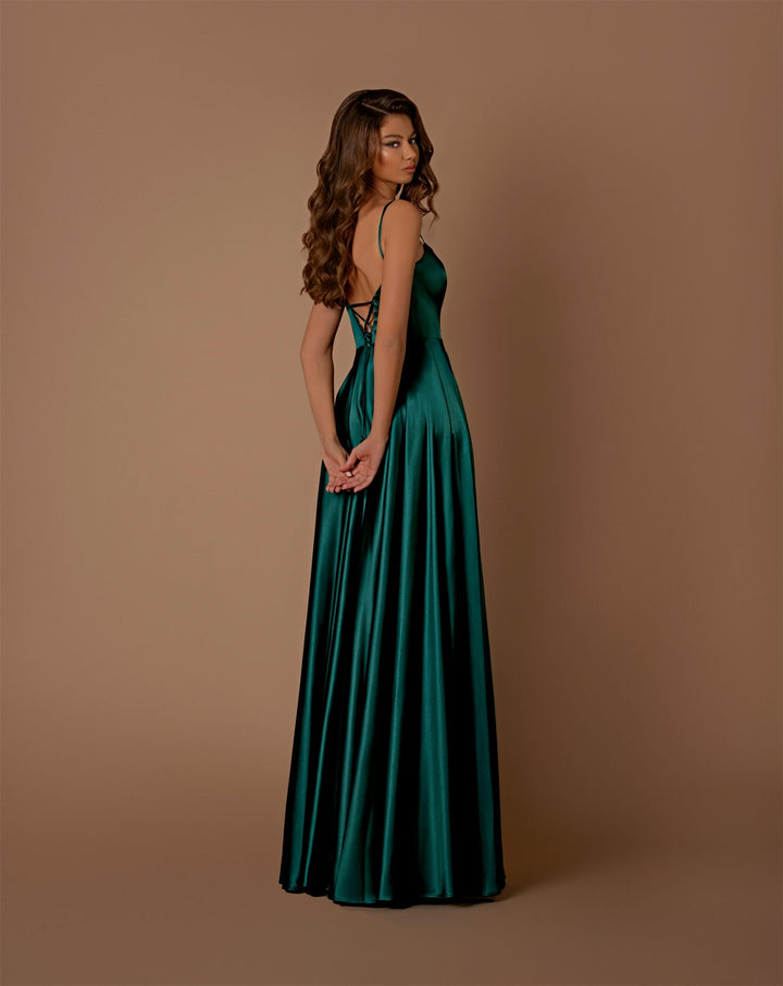 Nicoletta Bridesmaids Dresses | NBM1026