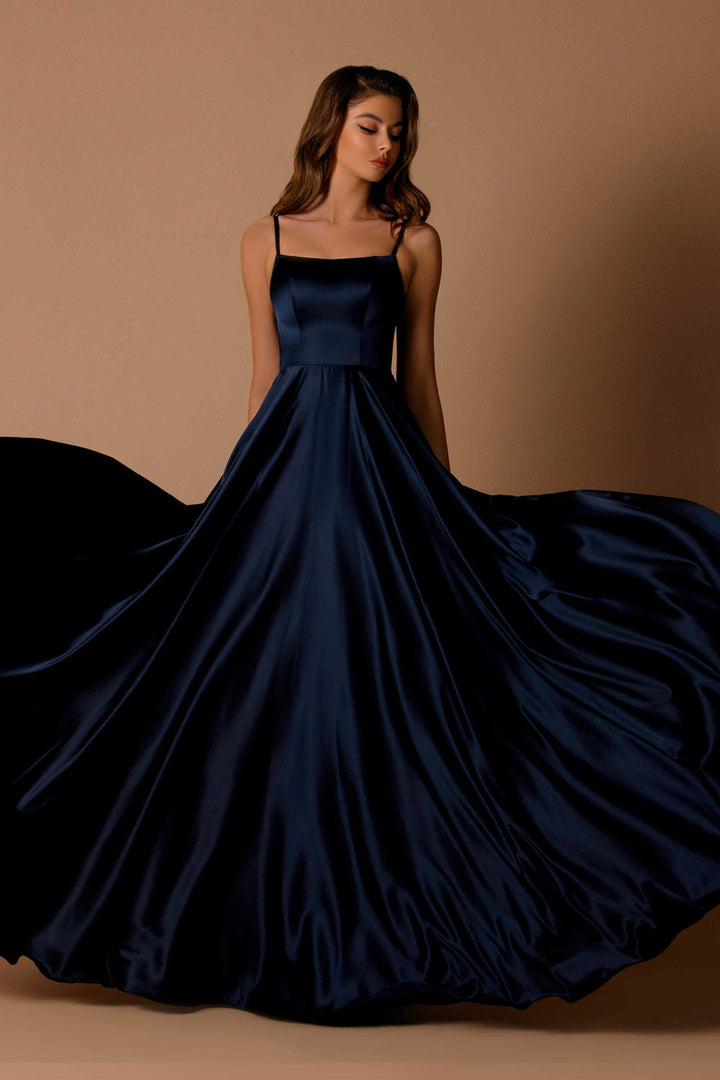 Nicoletta Bridesmaids Dresses | NBM1026