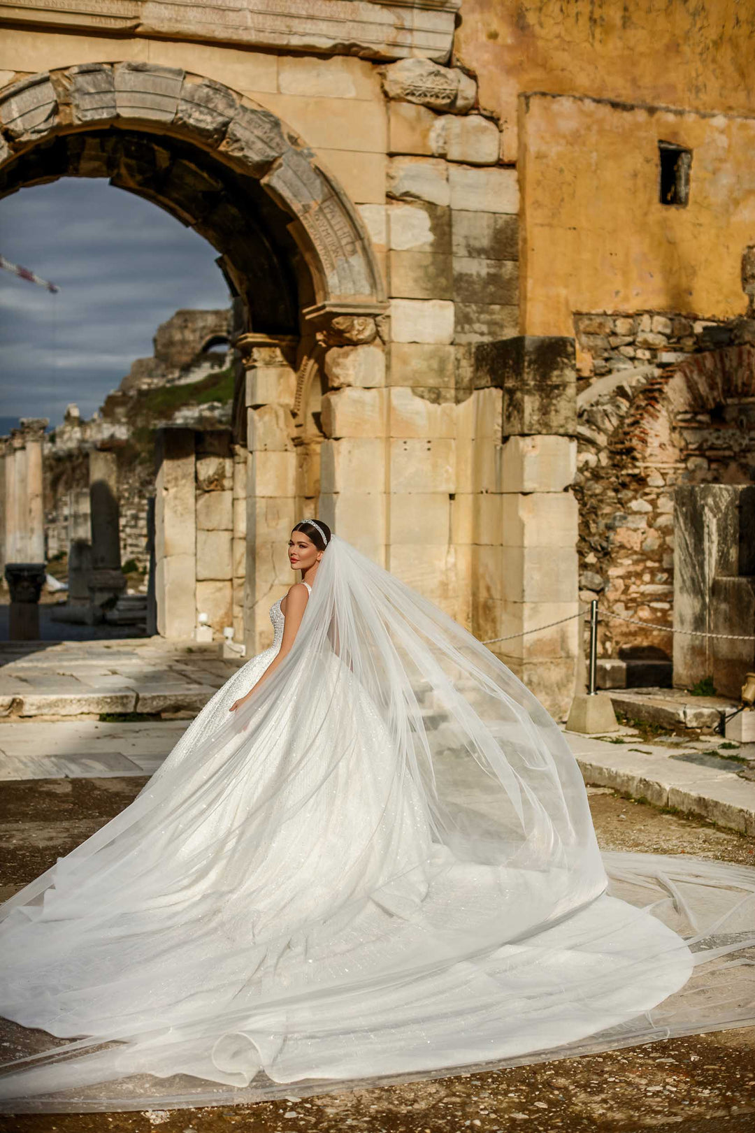 Wedding Dress - Crystal - Morvarieds Fashion