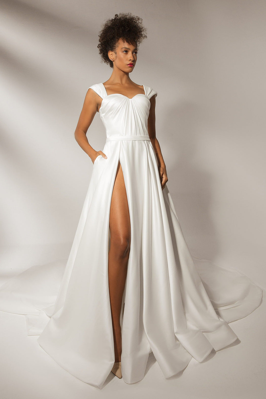 Wedding Dress - Barcelona - Morvarieds Fashion